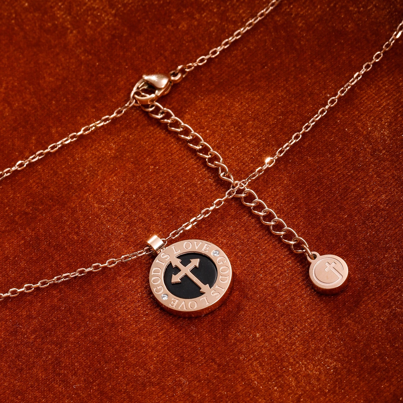 Collar con cruz de afirmación, regalo elegante
