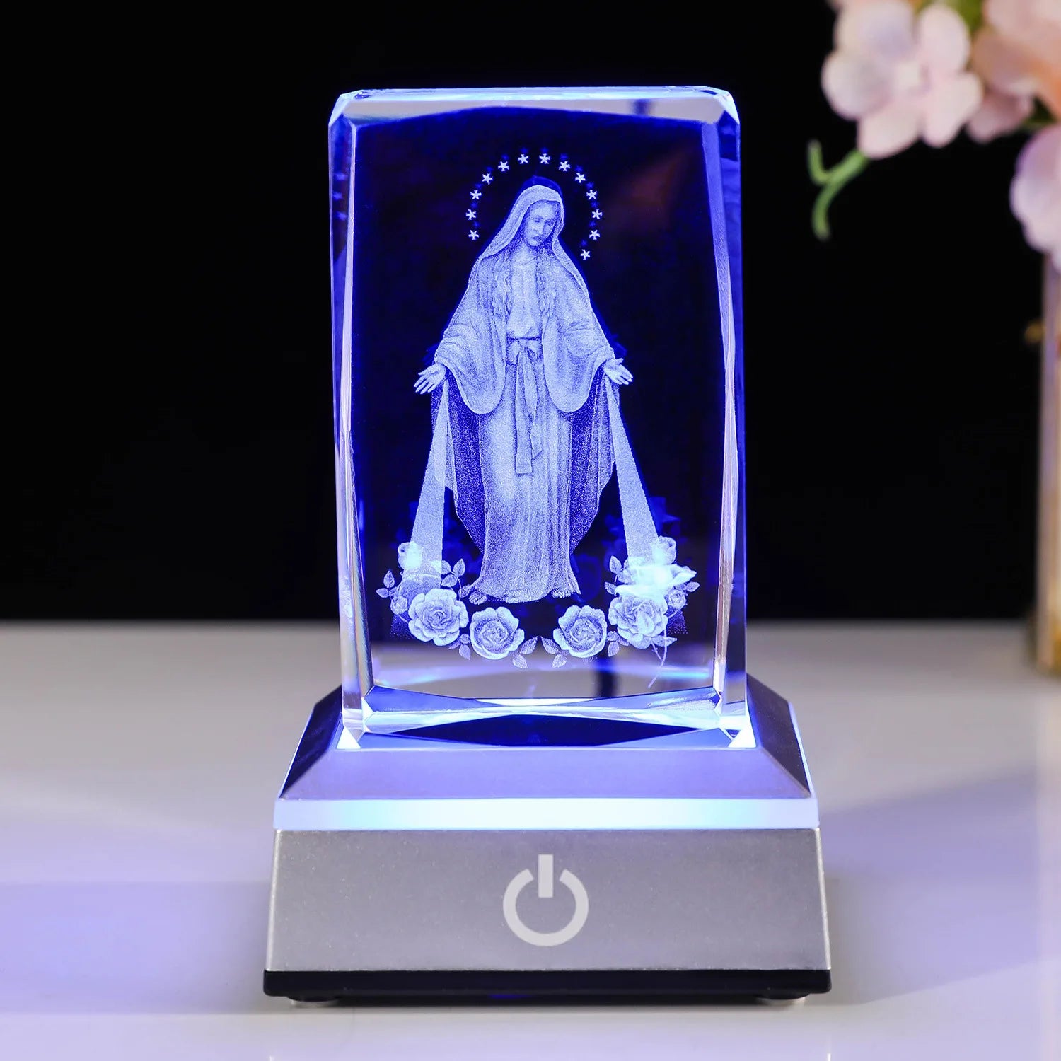 3D Crystal Figurine Paperweight with LED Colourful Light Base Laser Engraved Glass Cube Lamp